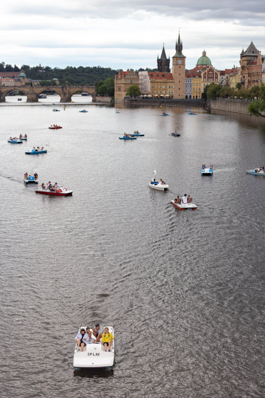 pedalo by Katherina